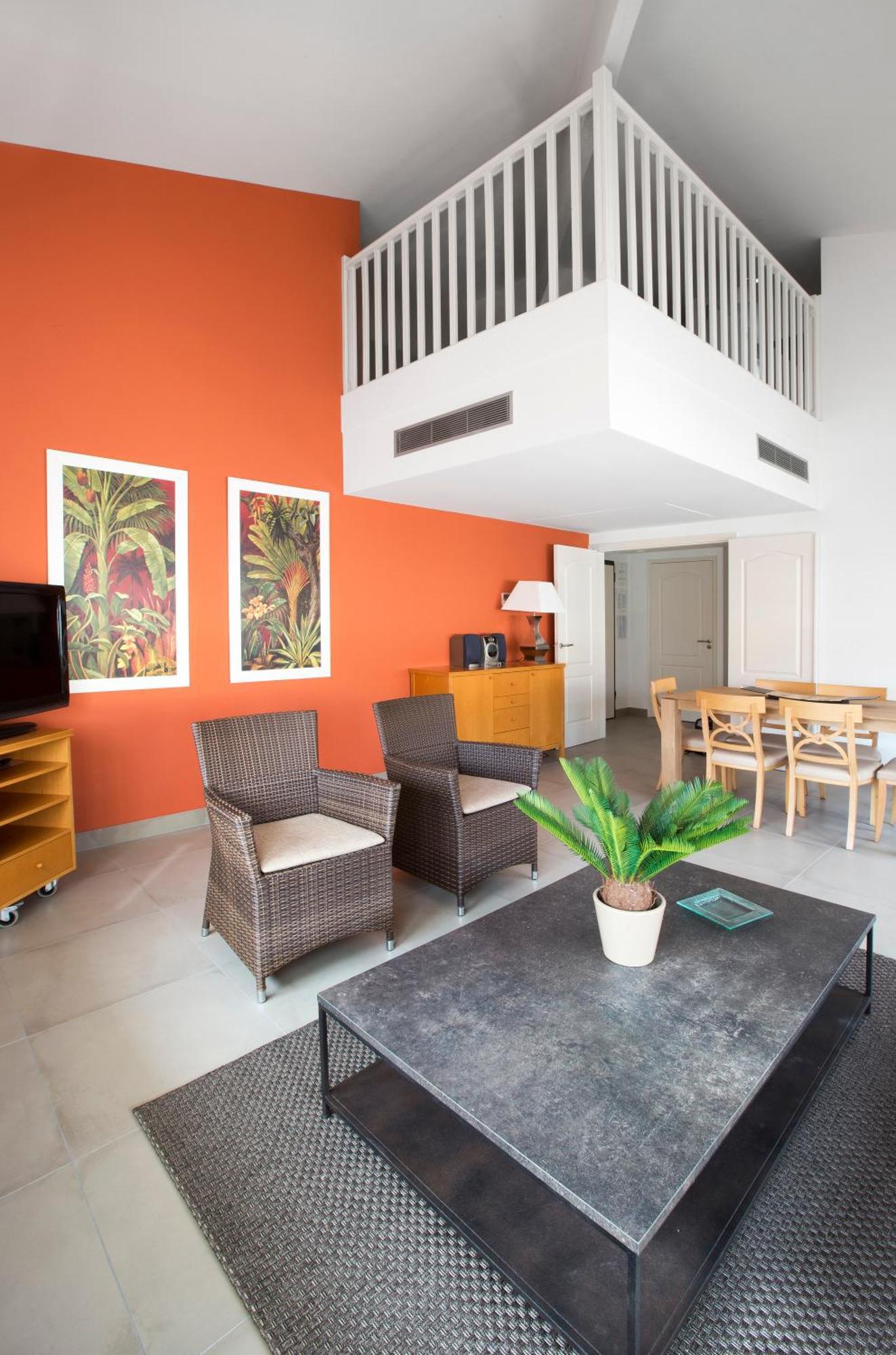 Two Bedroom Duplex Apartment,821570747:JPEG