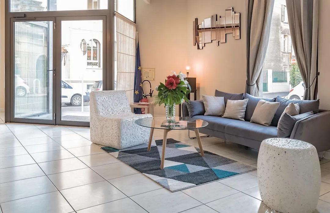 Residence Excelsuites-1